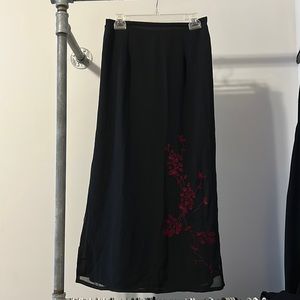 Vintage Kathie Lee Collections Black Maxi Skirt in Size 8/10